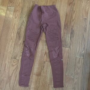 Alo Yoga Moto Leggings size small